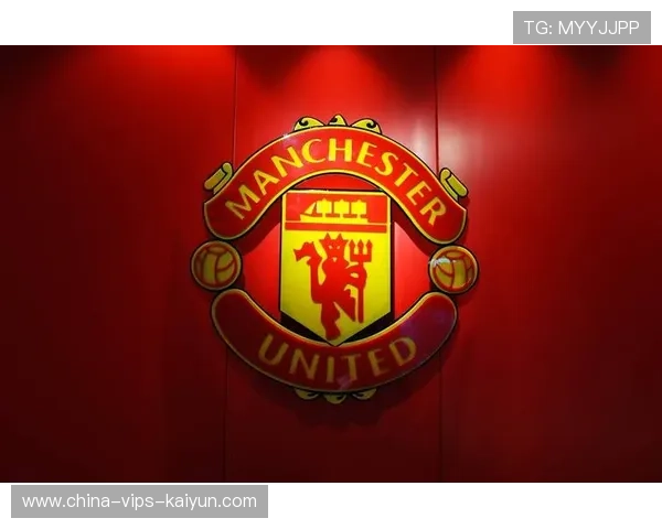 曼联的球队氛围需通过成绩与引援同步改善，曼联近年引援